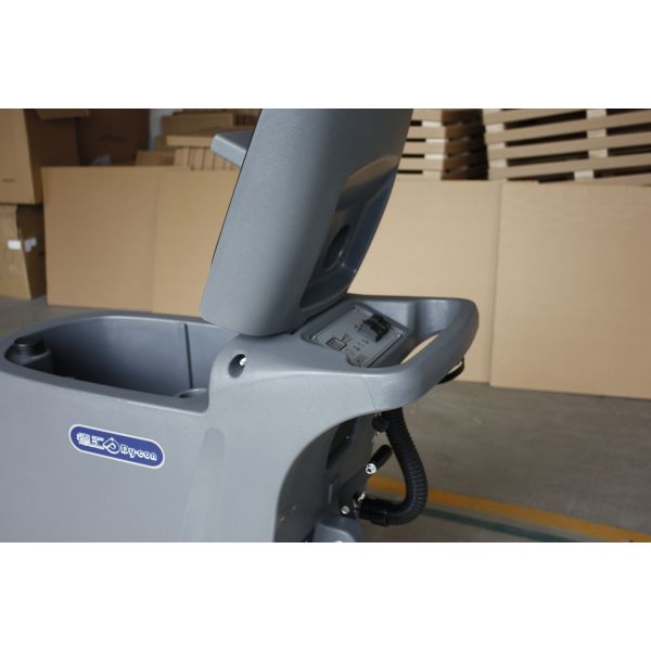 18 / Promenade de 20 pouces derrière l'épurateur automatique de plancher avec le moteur sans brosse de Vacuun