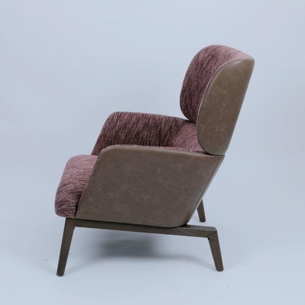 Solid Beech Wood Luxury Fabric Leisure Lounge Chair With PU Guesting
