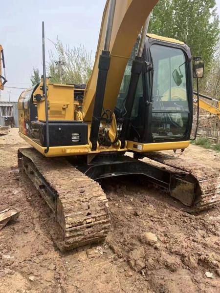 Excavadora Caterpillar 313D usada, 25.500 kg de peso operativo
