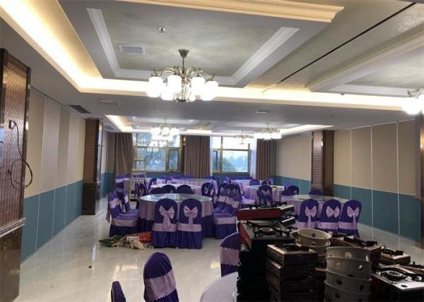 Sliding Collapsible Wooden Partition Noise Reducing CE Approved