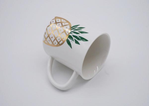 Fashion Custom Stoneware Mugs , Stoneware Coffee Mugs With Pineapple Decal