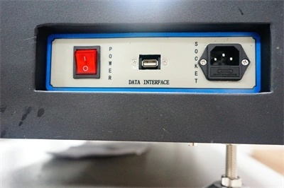 Electronic Universal Tensile Testing Machine