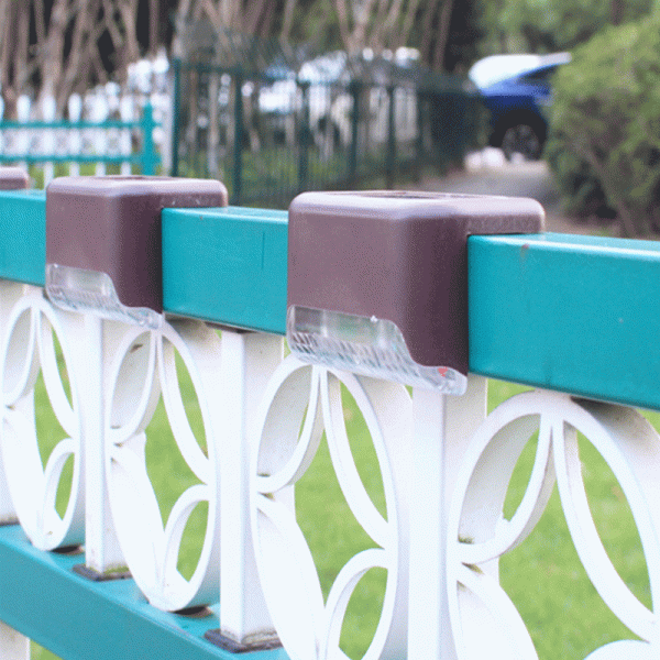 Multicolor Variable IP65 Outdoor Solar Spot Lights Landscape Fence Lighting