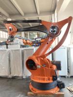 O assoalho Palletizing da linha central do robô quatro do PA de KUKA KR100-2 instalou