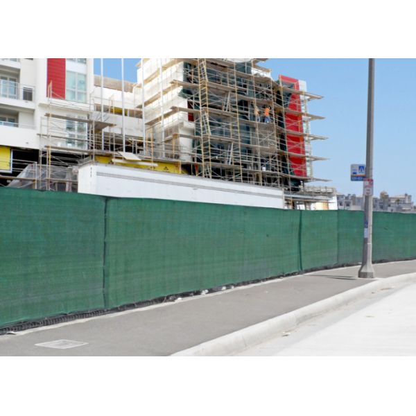 Residential Privacy Screen Mesh Fence Cover 90% Visibility Blockage 130gsm - 200gsm