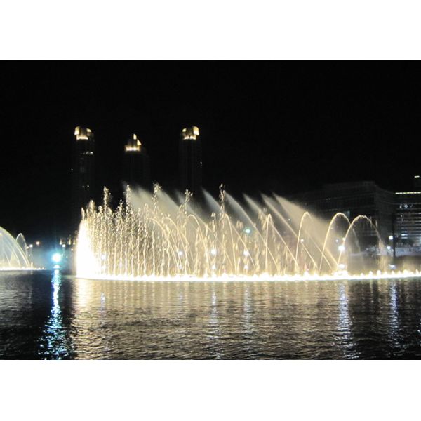 Amazing Dubai Water Fountain , LED Light Show Fountain Novel / Scientific Design