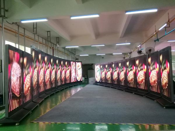 640*1920 SMD2121 Indoor LED Video Wall 1R1G1B 1000cd/M2