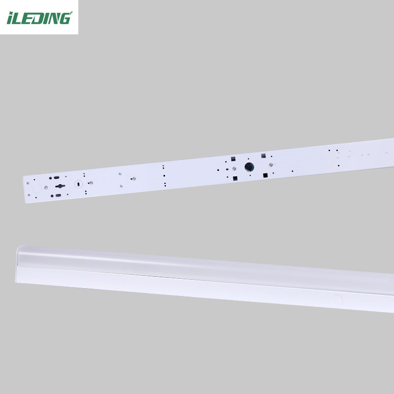 Sensor Control 2FT 4FT 8FT Led Linear Batten Strip Light 35w 46w 65w Shop Light Fixture 120-347V