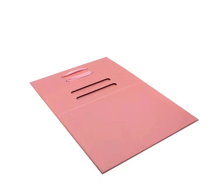 Четырехугольный складный картонный подарочный ящик с магнитным закрытием