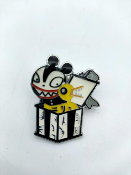 Small  Zinc Alloy Costume Brooches And Pins Disney Mickey Themed