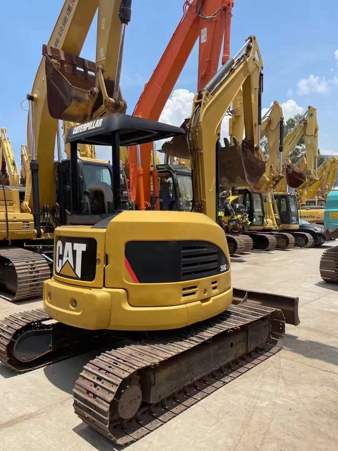 Использованный экскаватор Cat 304 Вторая рука экскаватор для жилых зданий