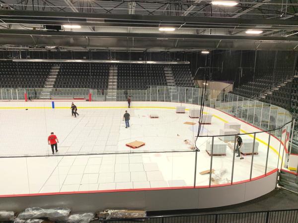 1200x600x25mm Plastic Ice Rink Insulated Protection Floor Temperature Keeper