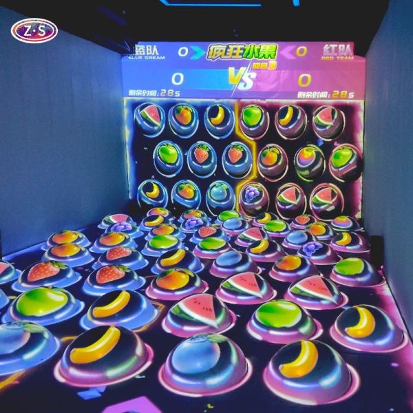 Interactive Projection Technology Immersive Bouncing Sphere For Interactive Play Center