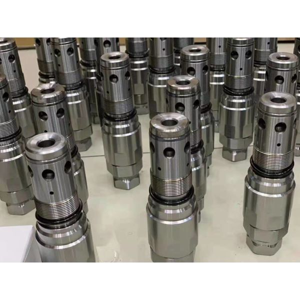 Válvula de alivio PC200-7 320C PC130-7 PC120-6 DH225-7 Válvula de alivio de la bomba piloto de la parte de la excavadora