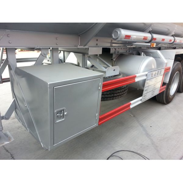 30М3 30 КБМ масляного бака трейлер Семи, углерода стали топлива топливозаправщика цапфа 30000Л трейлера 2 Семи