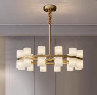 Décoration de mode espagnole de haute qualité Lampe de marbre Salon européen Plafond élevé Classic Quartz pierre ronde Chandelière