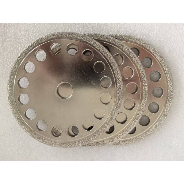 High-Performance Vacuum Brazed Diamond Wheels for Cast Iron Grinding with D40/45 Grit Customizable Shape and Long Lifespan