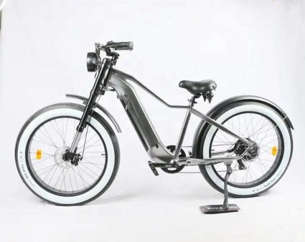 Retro Beach Cruiser Electric Bicycle 48V 750W 26 Inch Fat Tire E Bike 15Ah Battery