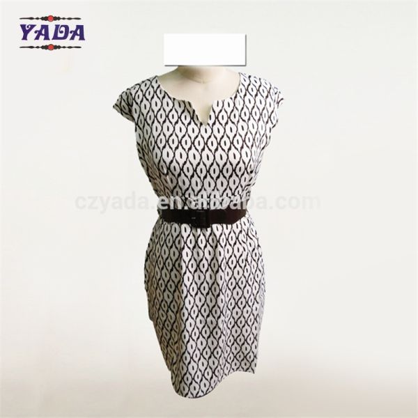 Modèle d'imprimerie africaine élégants styles femme OEM plus taille dirndl sexy dames robe en une pièce pour les femmes