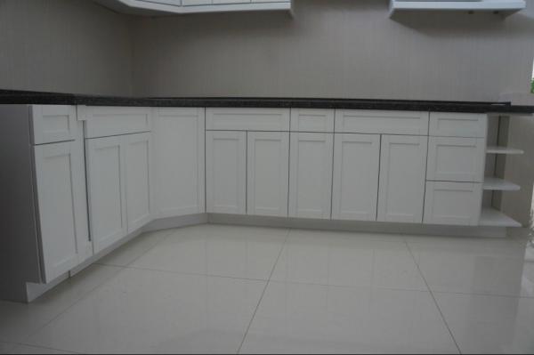 Shaker solid wood kitchen cabinet，North american style kitchen cabinet,Project kitchen set