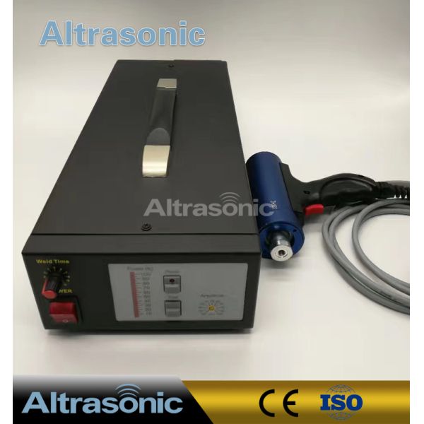 Portable Ultrasonic Welding Equipment For Car Bumper And Auto Parts Adjustable Amplitude