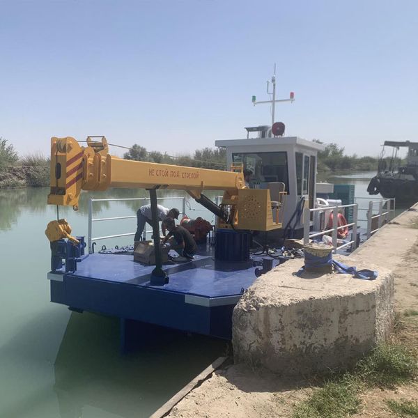 Custom Small Work Boat Tugboat 11.8m Length 4.75m Width 25 Tons Weight