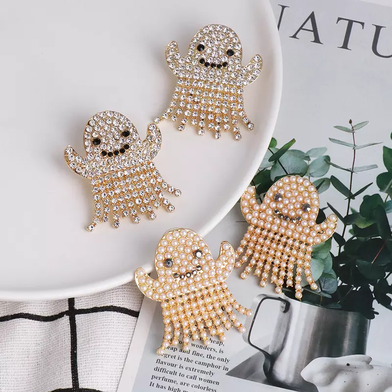 Temperament Fashion Pearl Small Earrings Women Allergy Resistant Sterling Silver Earrings Daily Versatile Christmas