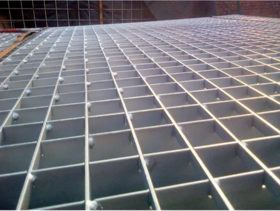 OEM Mild Steel or Hot Dipped Galvanized Steel Grating for Industrial Walkways from Factory Supplier