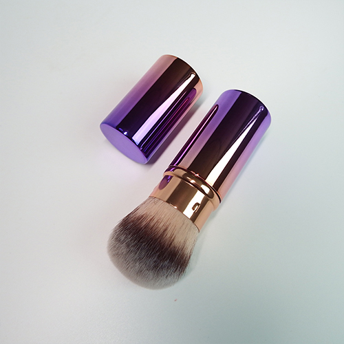 Жестокости щетки макияжа перемещения волосы мини Retractable свободные синтетические многофункциональные