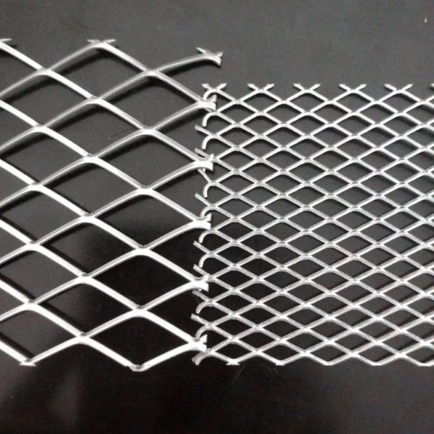 Expanded Metal Mesh Ideal for Architectural Facades and Safety Barriers