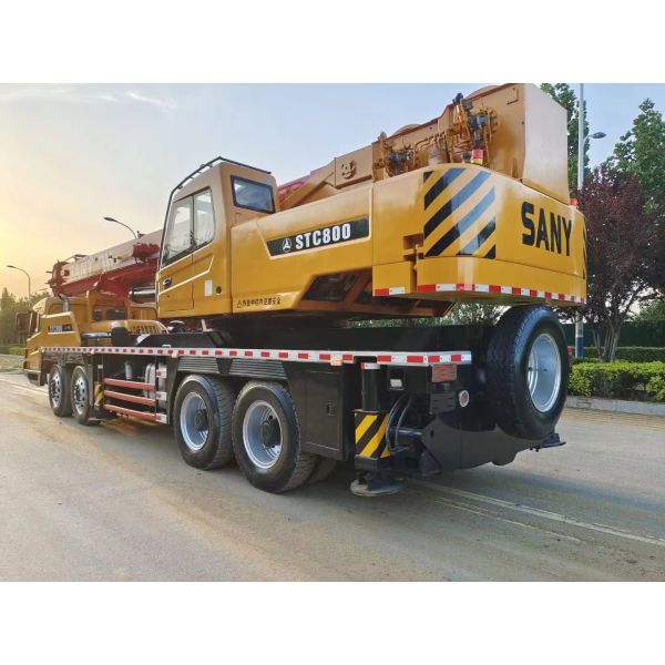 Used CRANE SANY 80TON ZOOMLION 100ton 90ton low price good condition 90% new,made in china