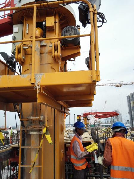 Industrial Concrete Placing Boom Tower Boom Pump 5m 8m 10m Column Length