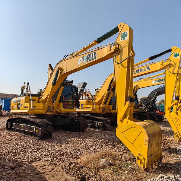 21 tonnes utilisée moyenne Komatsu PC210LC-8 excavateur hydraulique rampant