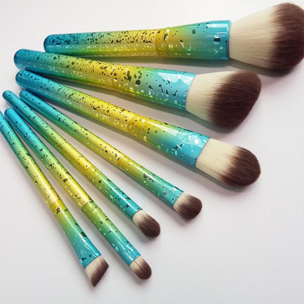 Kits de pincéis de maquiagem de gradiente de cabelo sintético vegano de luxo com cabo de madeira marca própria