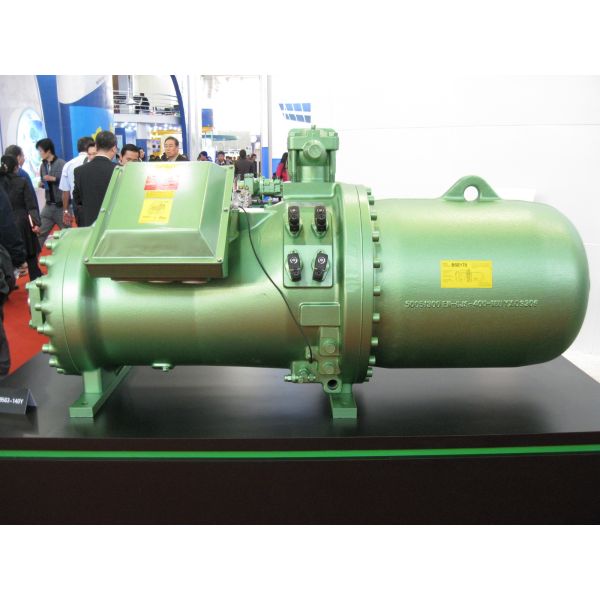 Green And Big  Screw Compressor With R-22 R-134a R407C , CSW7583-100(Y)