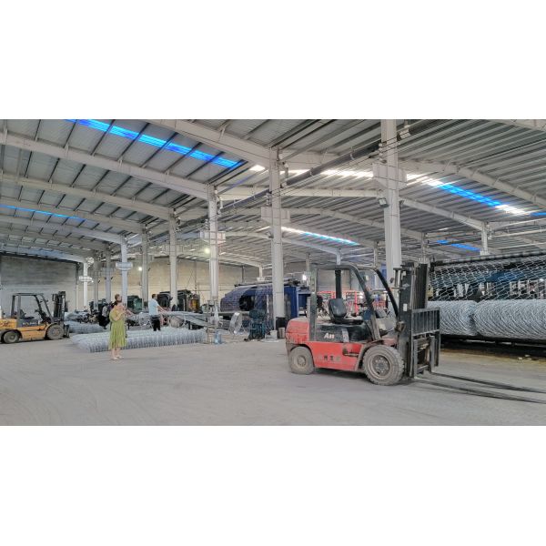 Aperture 60x80mm Gabion Wire Mesh Cage Hexagonal Hole Shape Durable Corrosion Resistant Protective Structure