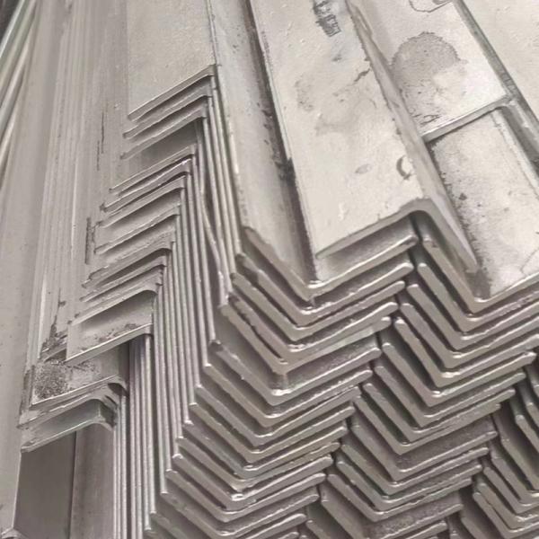 Q235 Galvanised Mild Steel Angle For Structural Building galv steel angle