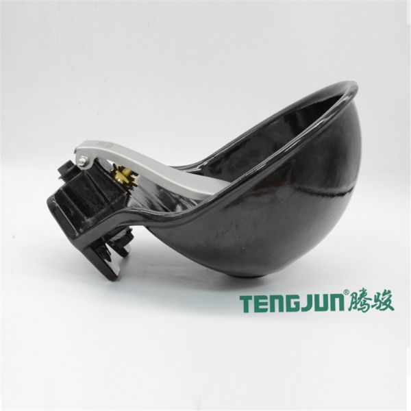 Powder Coated Cast Iron Livestock Water Bowls Drinker For Cattle Horse Sheep