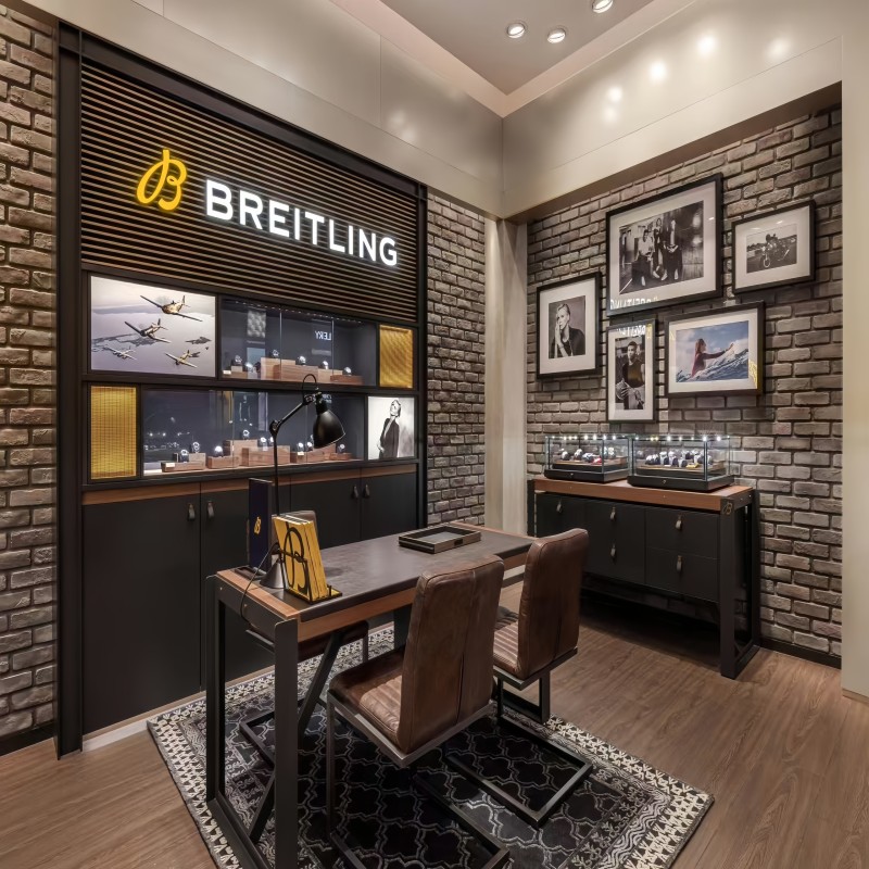 Luxury Wall Glass Watch Showcase Boxvfor Shop And Retail Store Interior Design