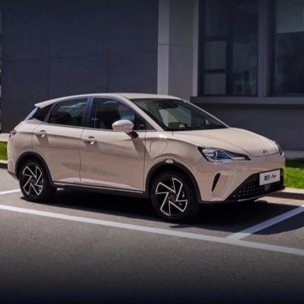 Energy Vehicles Neta Aya 2023 Multiple Colors 318km Pure Electric Range 401km Small SUV