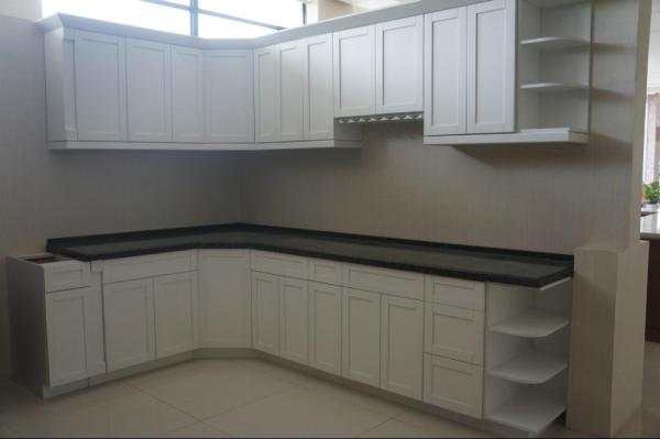 Shaker solid wood kitchen cabinet，North american style kitchen cabinet,Project kitchen set