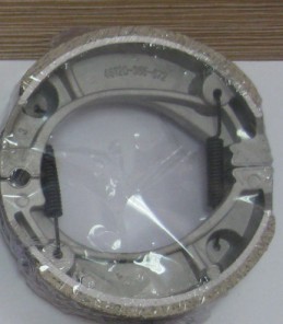 BRAKE SHOES