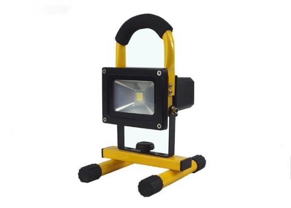 10W Waterproof Rechargeable LED Flood Lights Black Aluminum 4 Hours Portable