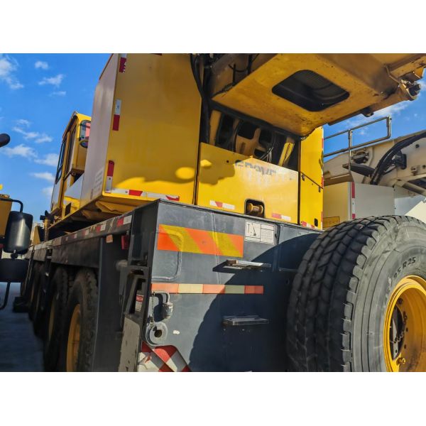 Grúa de segunda mano de remanufactura de 300 t Grúa hidráulica de segunda mano para venta