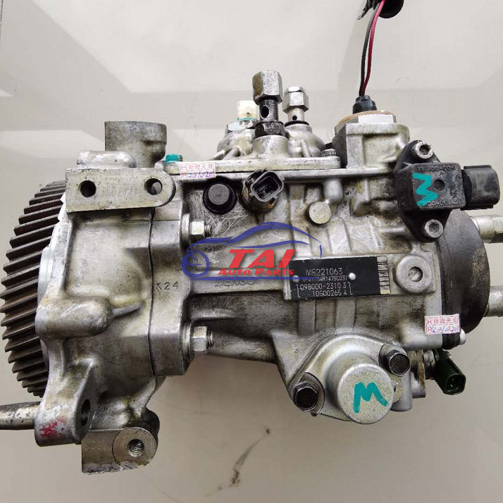 Первоначальный подержанный насос ME221063 системы подачи топлива для японского автомобиля