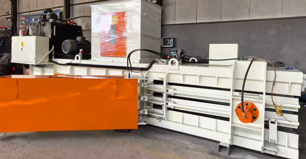 20T Horizontal Cardboard Baler with 100° Detection Angle 4m Conveyor Pit Hydraulic Baler Machine