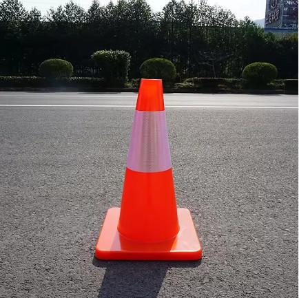 450 mm Produtos de segurança rodoviária Produtos de transporte Cone de trânsito de PVC