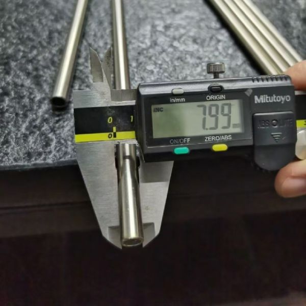 6*1mm 8*1mm 10*1mm 12.7*1.24mm TP304 Stainless Steel Bright Annealed Pipe Tube Seamless Pipe