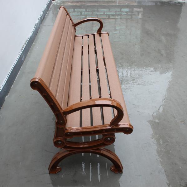 Traditional Rustic Garden Outdoor Wooden Bench With Recycle Composite Material