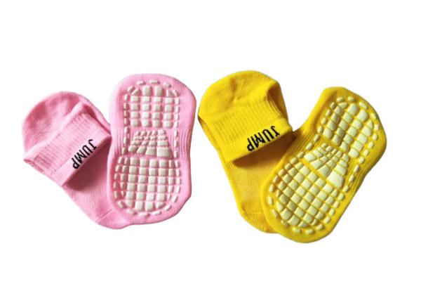 Fancy Reflective Trampoline Jump Socks , Indoor Playground Kids Gravity Safety Socks , Xtreme Trampoline Park Socks